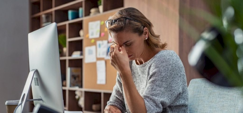 reasons women struggle to get job
